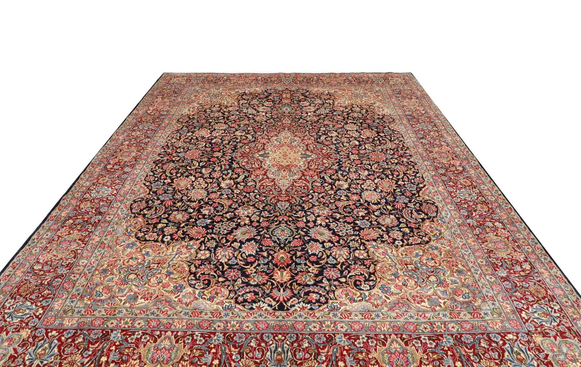 orientteppich-kirman-275-x-387cm-florale-muster-handgeknupft-3 Kerman Perserteppich 275 × 387 cm aus Wolle, handgeknüpft