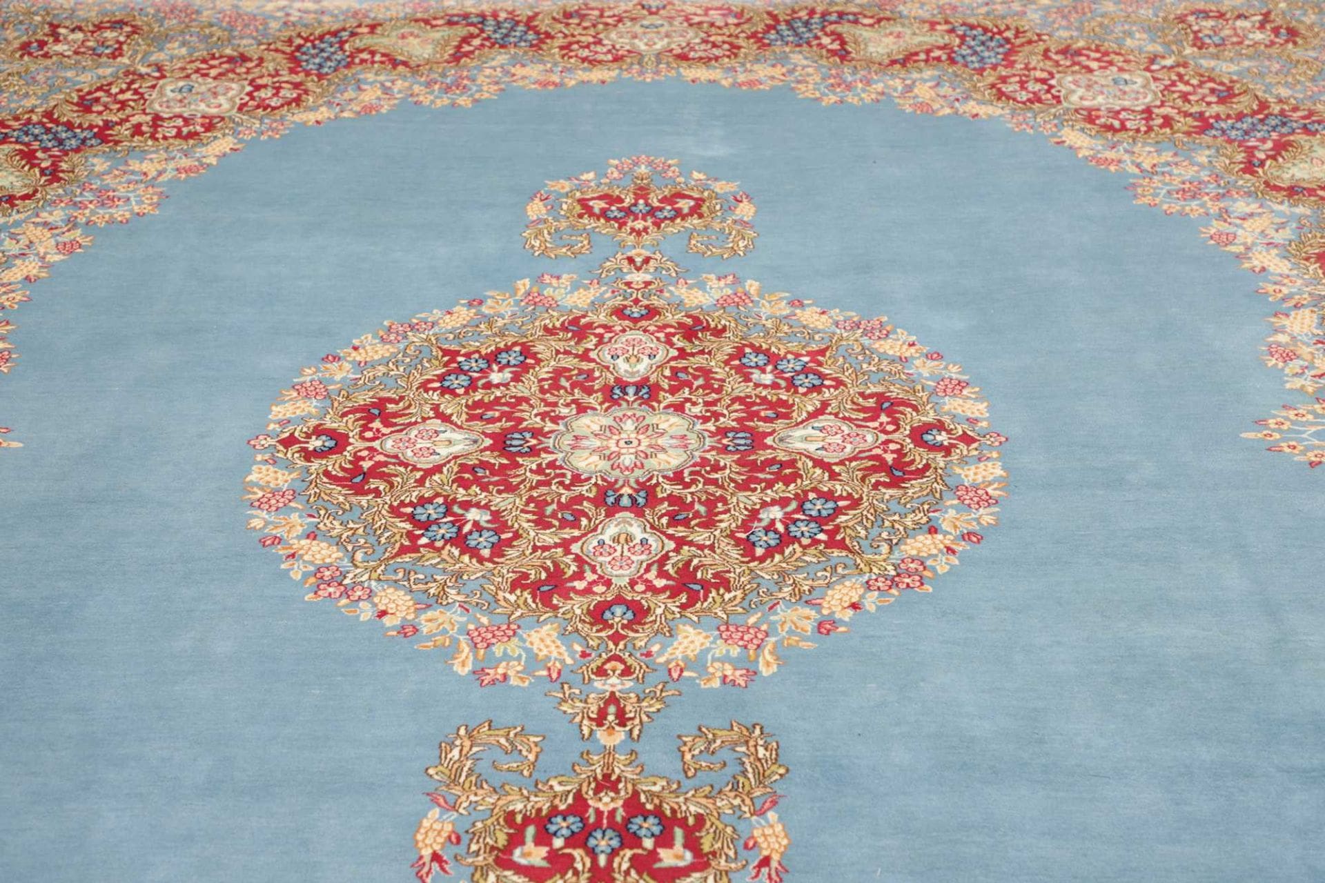 Kerman Perserteppich 283 × 385 cm aus Wolle, handgeknüpft