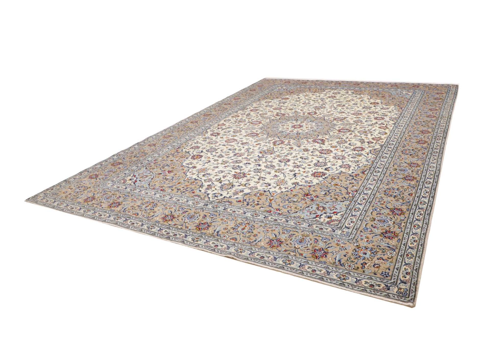 Kashan Perserteppich 293 × 400 cm aus Wolle, handgeknüpft