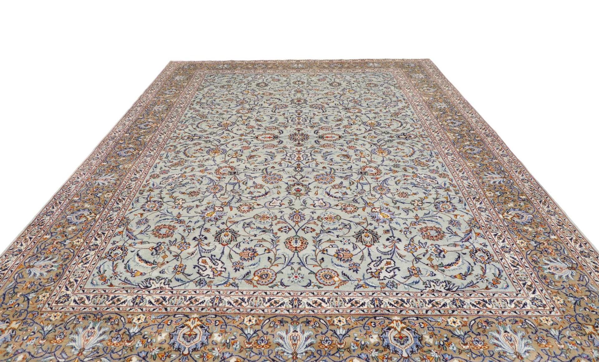Kashan Perserteppich aus Iran, 306 × 410 cm