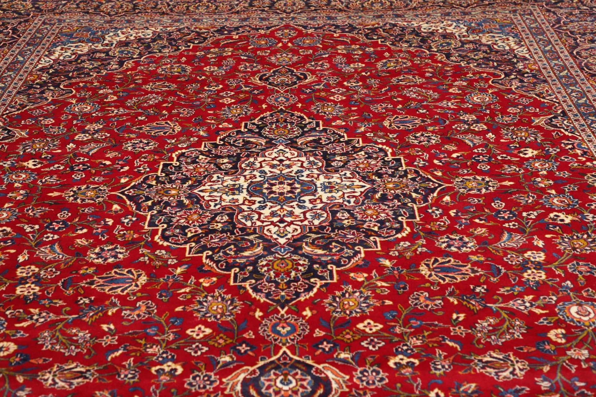 Handgeknüpfter Kashan Perserteppich 299 × 400 cm