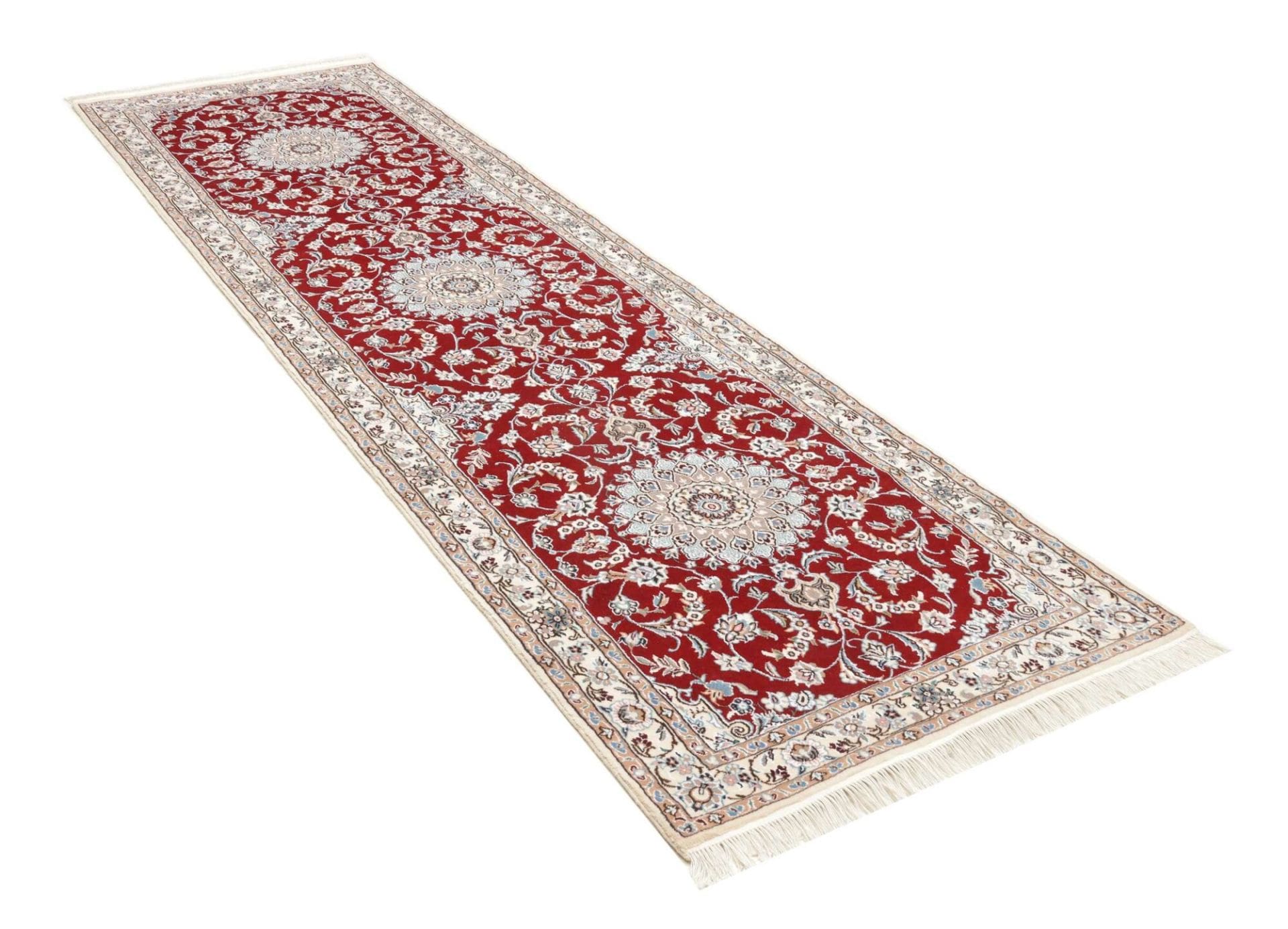 Nain Perserteppich aus Iran, 93 × 309 cm
