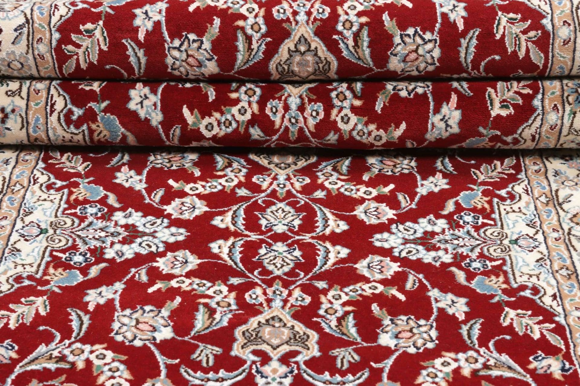 Nain Perserteppich aus Iran, 93 × 309 cm