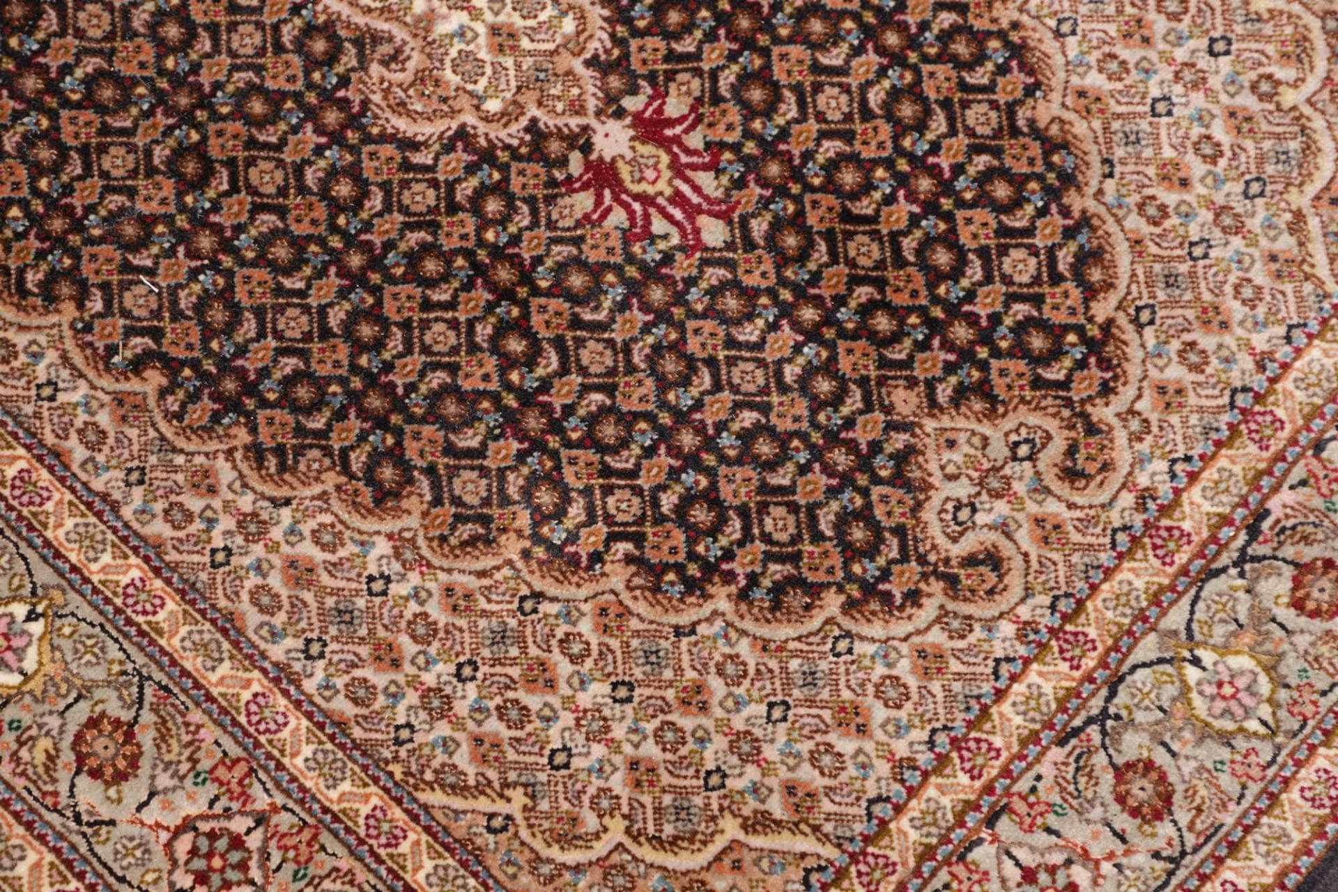 Täbriz Perserteppich aus Iran, 84 × 299 cm