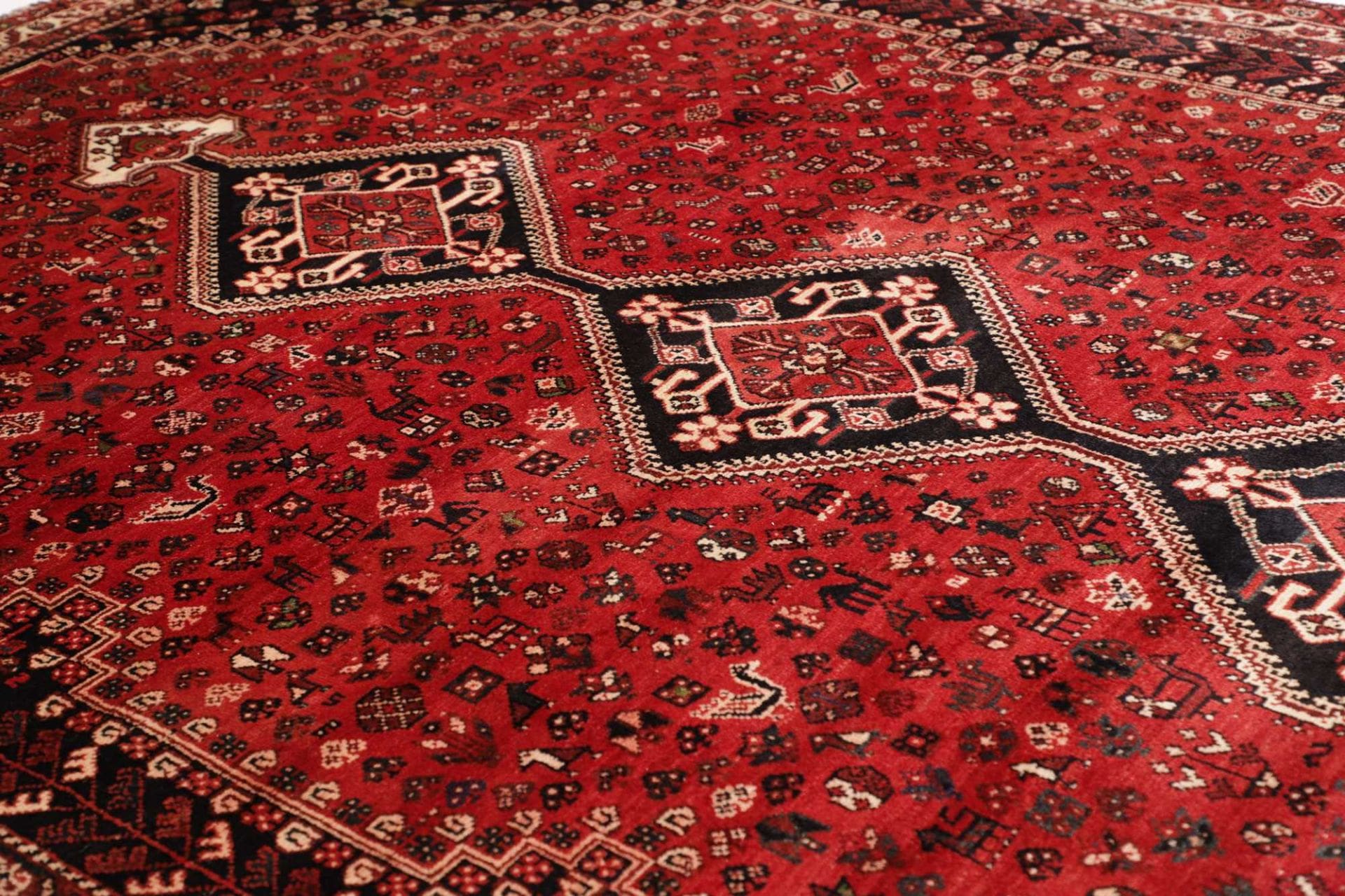 Handgeknüpfter Shiraz Perserteppich, 233 × 323 cm, Wolle