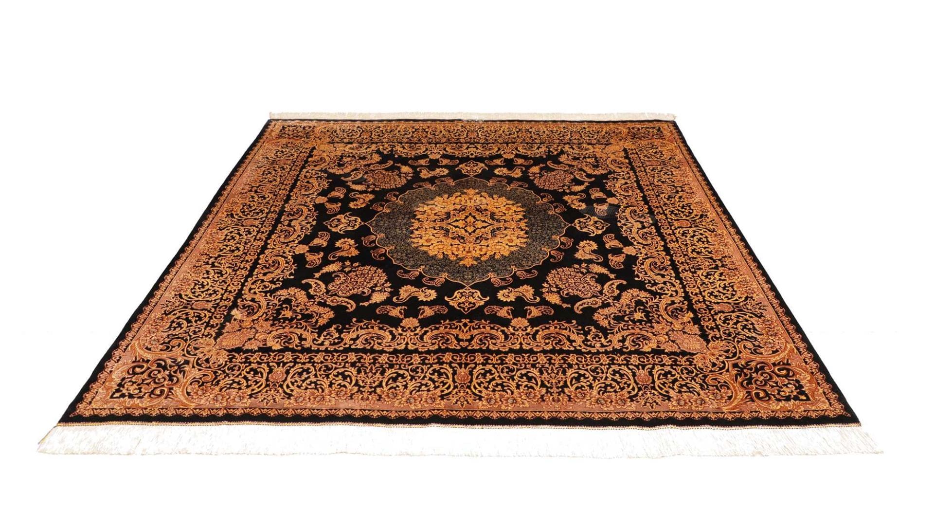 Ghom Perserteppich 203 × 200 cm aus Seide, handgeknüpft