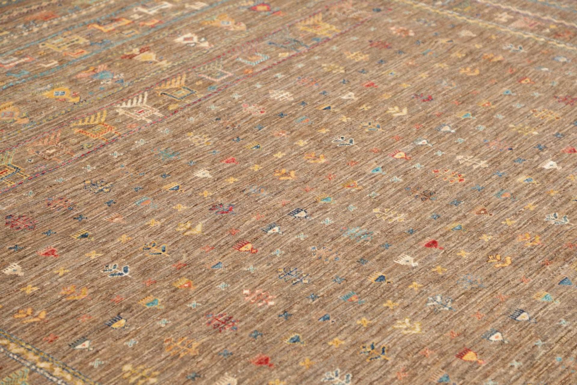 Handgeknüpfter Samarkand Orientteppich 245 × 300 cm