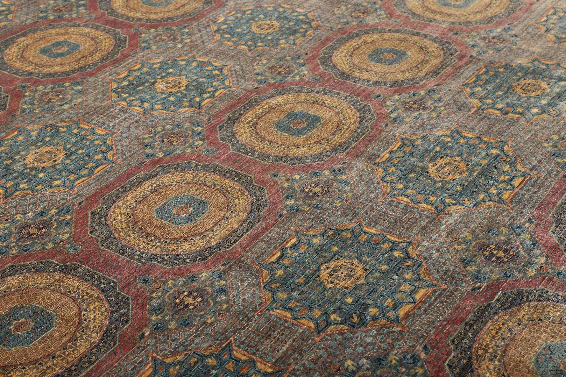 Mamluk Orientteppich 249 × 303 cm aus Wolle, handgeknüpft