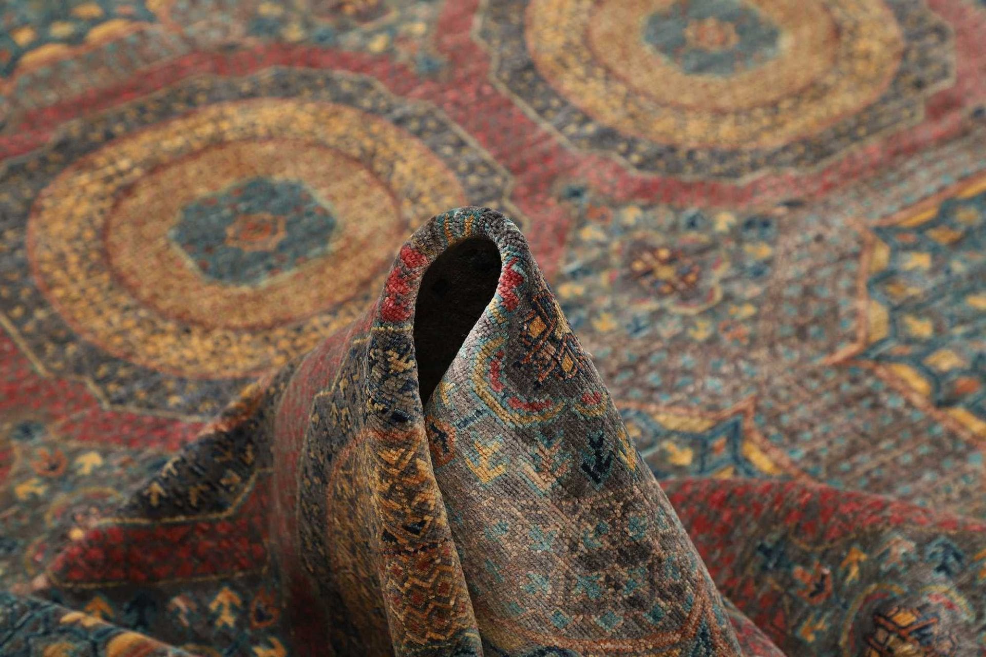Mamluk Orientteppich 249 × 303 cm aus Wolle, handgeknüpft