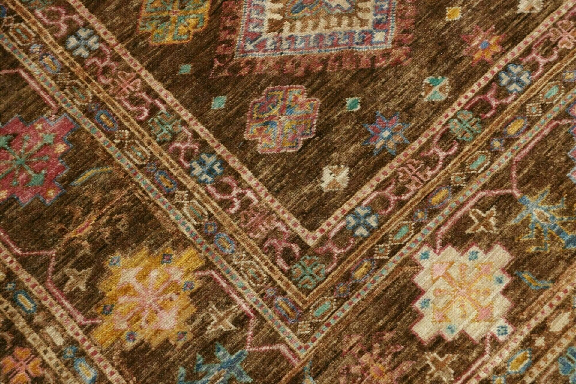 kazak-teppich-244-x-313cm-geometrisches-muster-handgeknupft-5 Kazak Orientteppich 244 × 313 cm aus Wolle, handgeknüpft