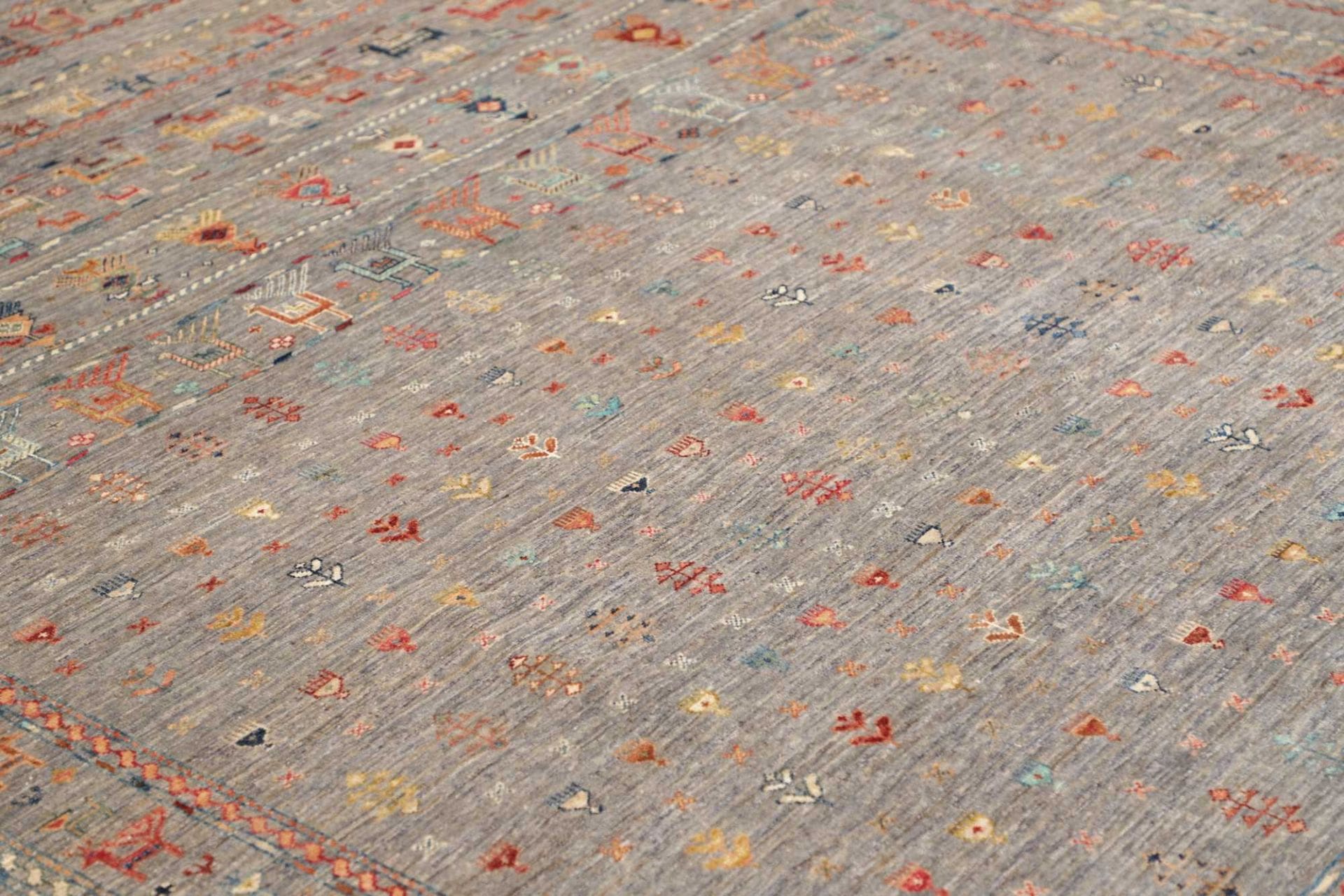 Handgeknüpfter Samarkand Orientteppich 247 × 306 cm