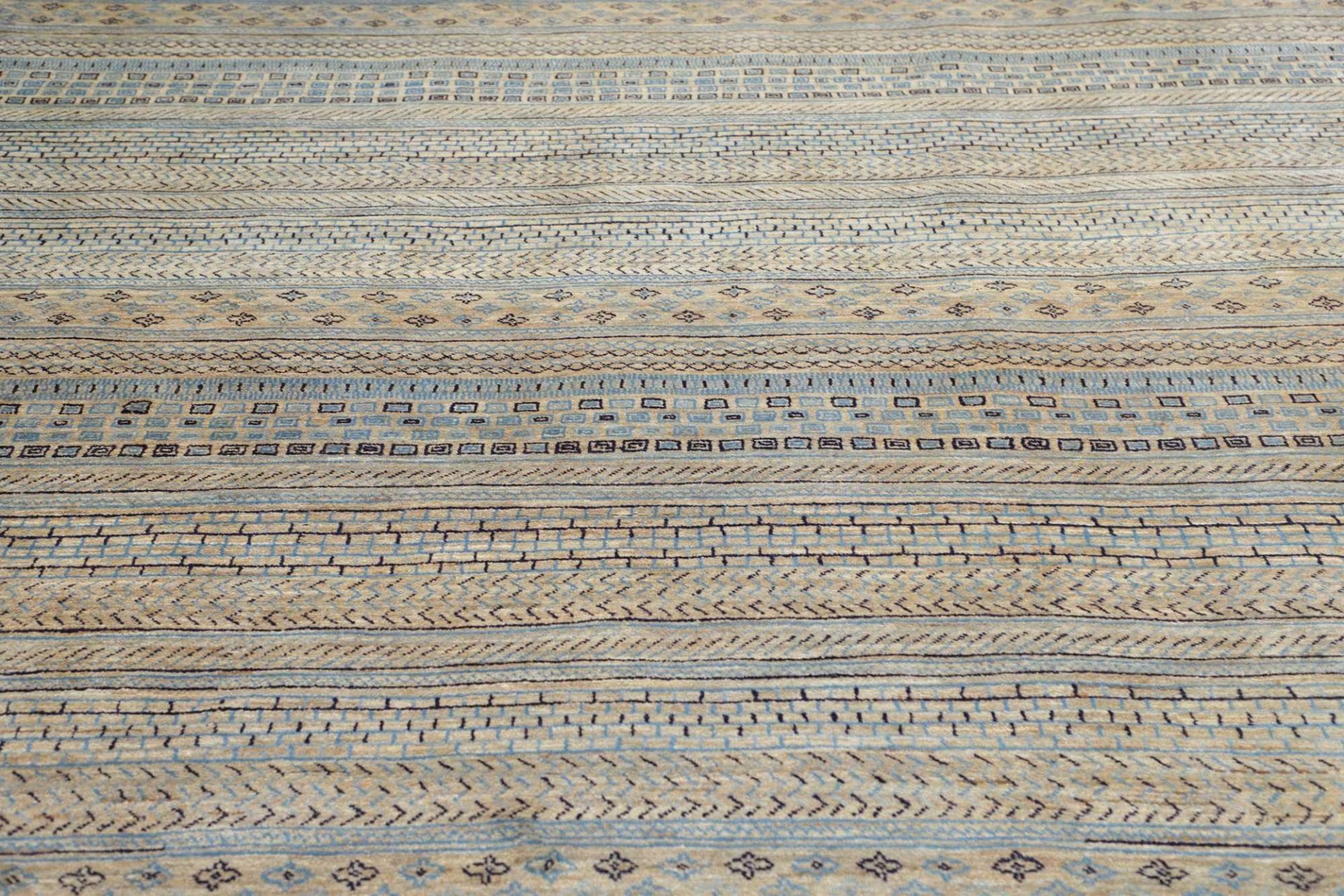 Loribaft Orientteppich aus Pakistan, 249 × 303 cm