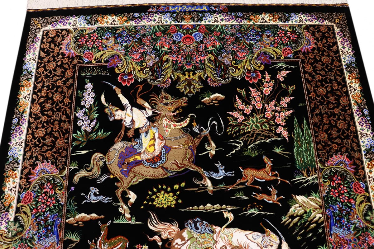 orientteppich-seidenteppich-ghom-jagdszene-schwarz-202x138-cm-handgeknupft-2 Handgeknüpfter Ghom Perserteppich, Seide