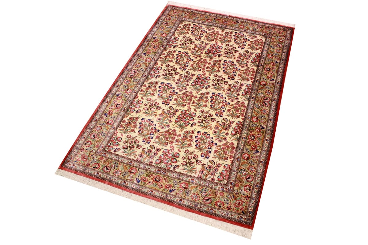 Ghom Seidenteppich 210×138 cm Beige, harmonische Naturfarben, handgeknüpft