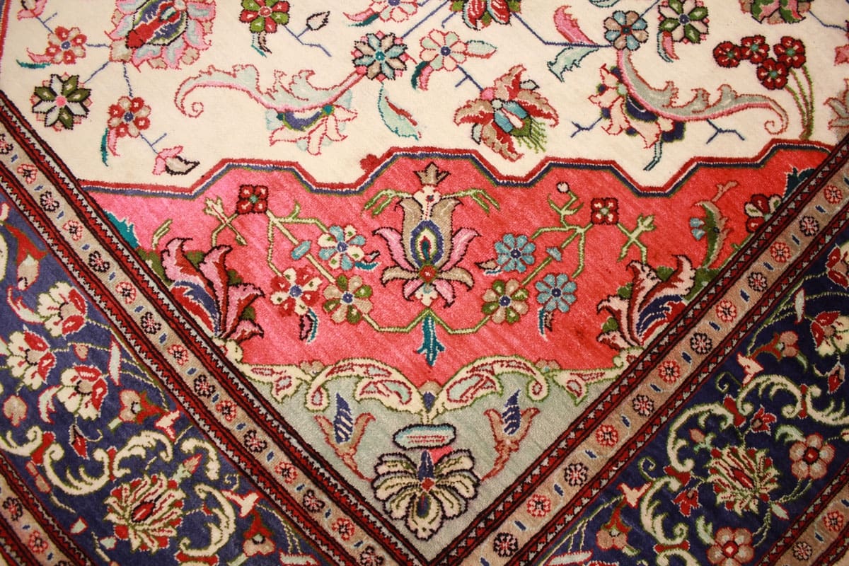 Perser Teppich Ghom Seidenteppich 192×136 cm Beige, handgeknüpft