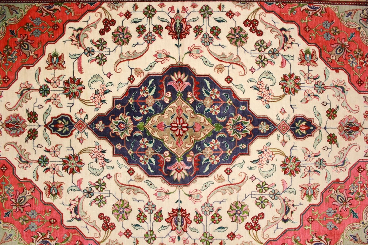 Perser Teppich Ghom Seidenteppich 192×136 cm Beige, handgeknüpft