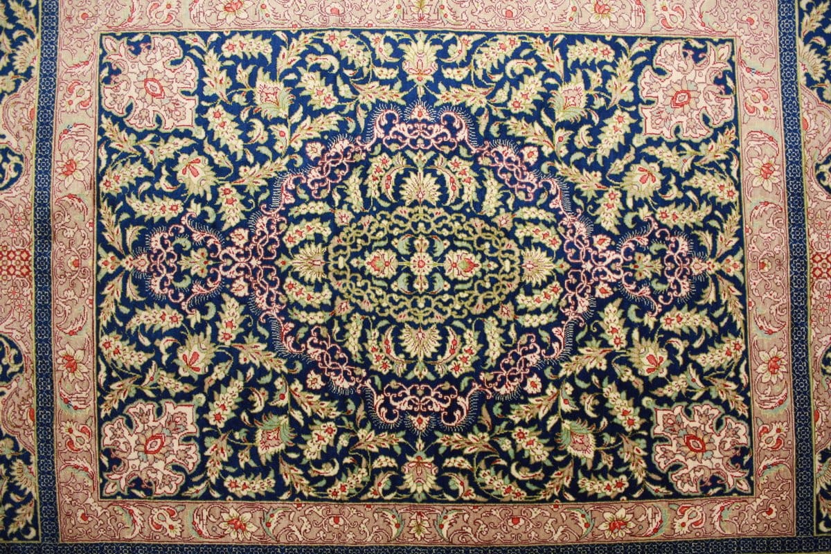 Handgeknüpfter Ghom Perserteppich 155 × 101 cm