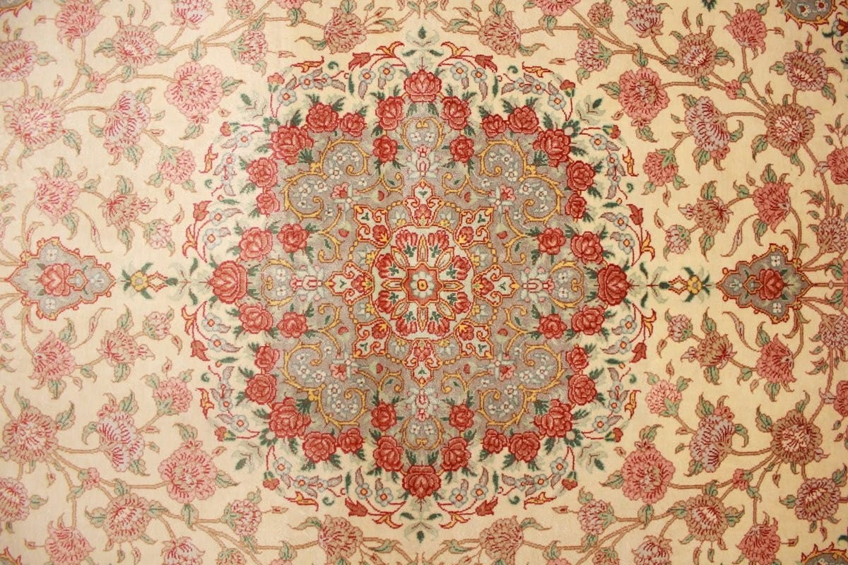 Ghom Seidenteppich 156×99 cm Beige, Naturfarben, handgeknüpft