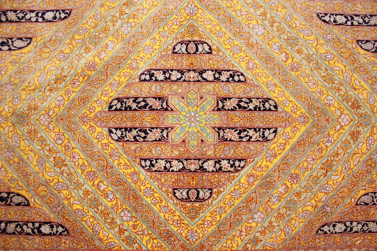ghom-seidenteppich-149x99-cm-gold-harmonische-naturfarben-handgeknupft-7 Ghom Seidenteppich 149×99 cm Gold, harmonische Naturfarben, handgeknüpft
