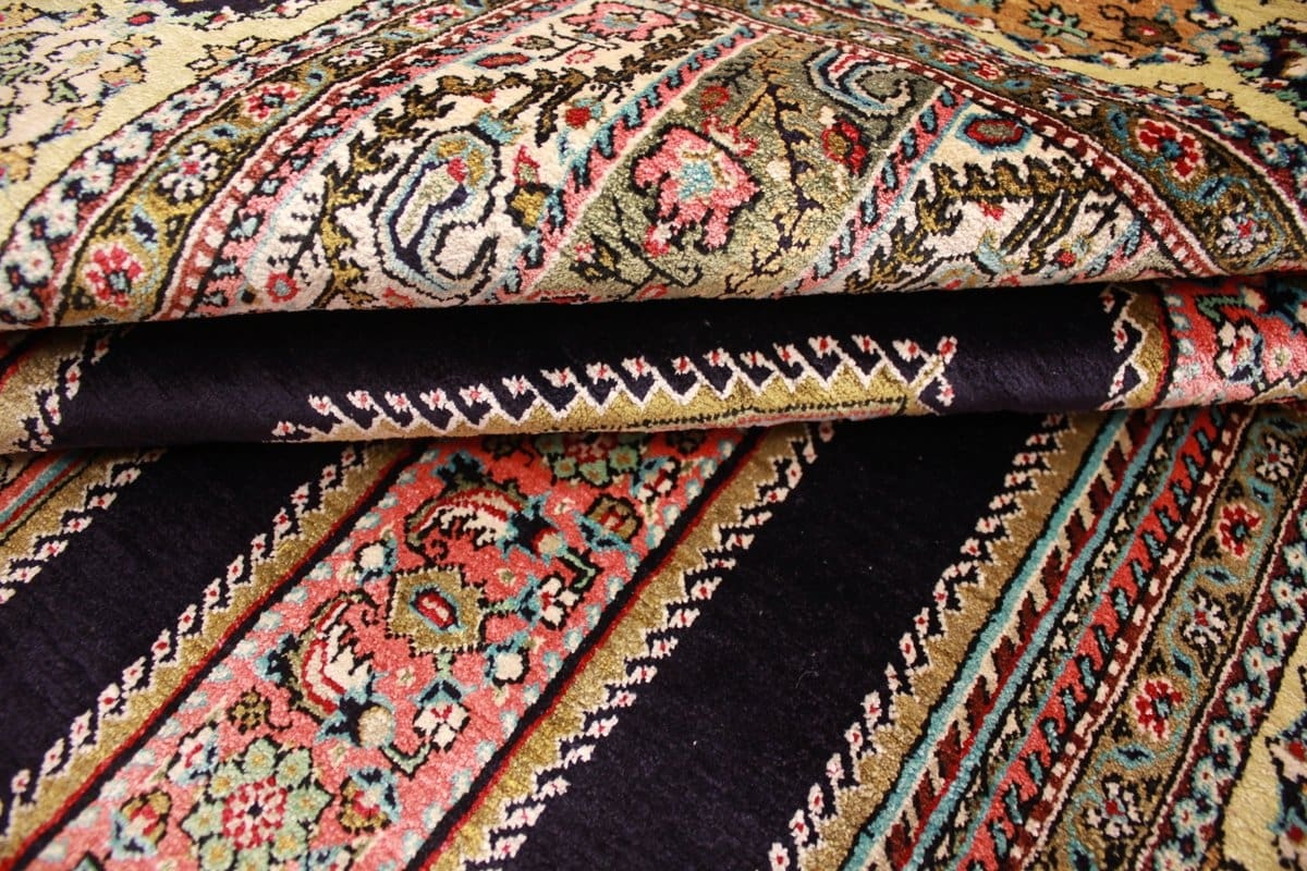 Alter Ghom Seidenteppich 170×114 cm, feine Muster, handgeknüpft