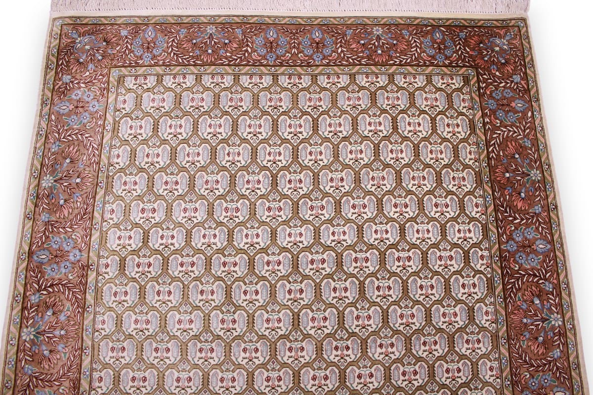seiden-teppich-ghom-122x81-cm-beige-naturfarben-handgeknupft-7 Ghom Perserteppich aus Iran