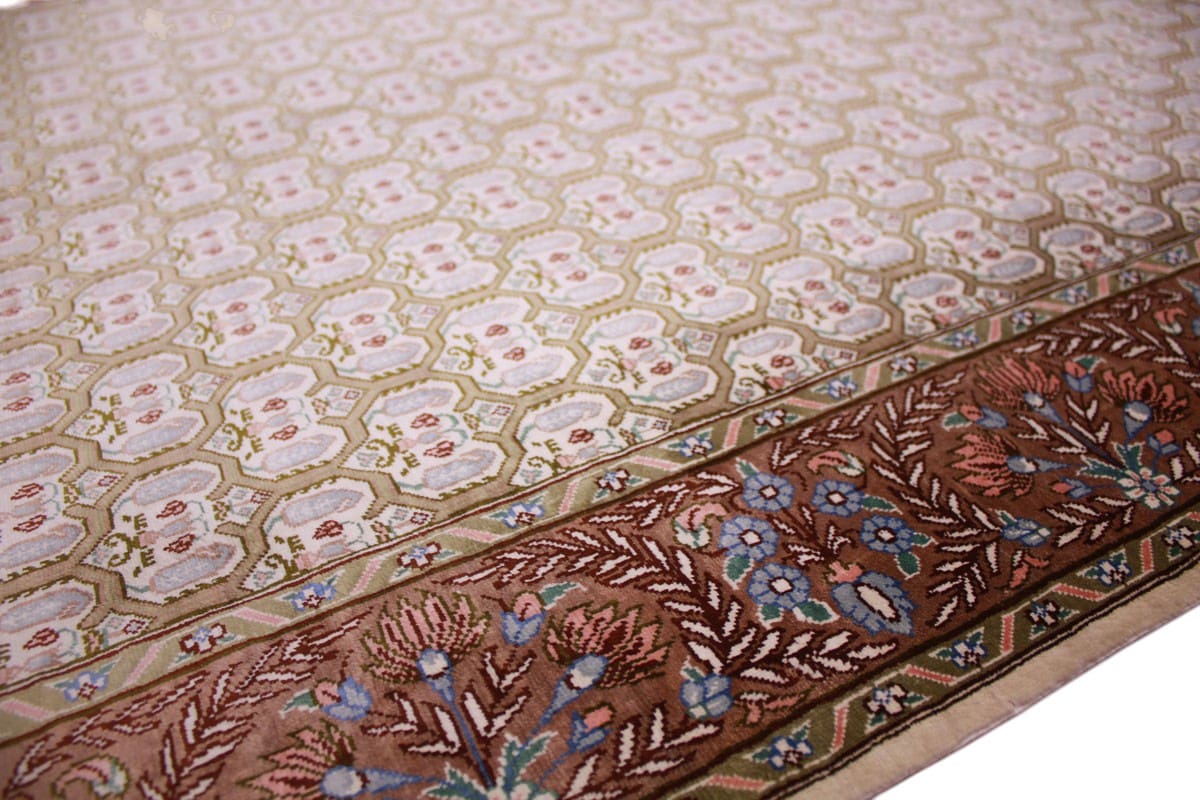 seiden-teppich-ghom-122x81-cm-beige-naturfarben-handgeknupft-8 Ghom Perserteppich aus Iran