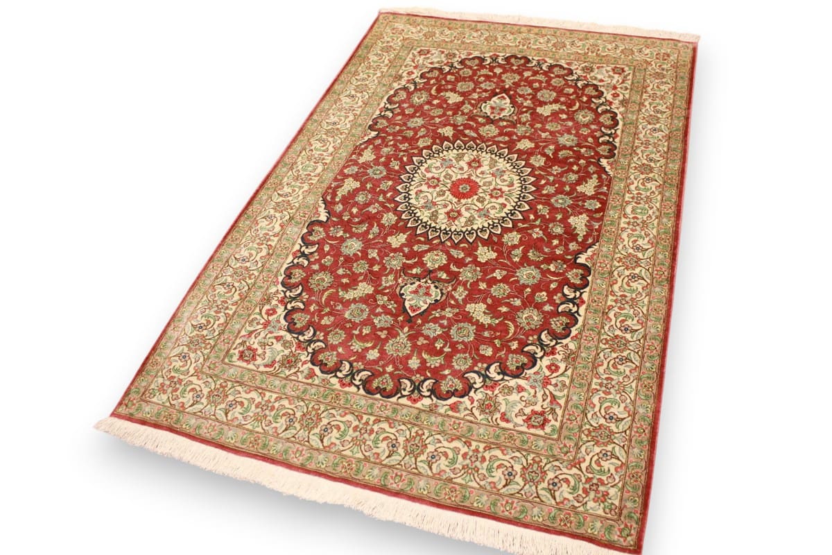 Perser Teppich Ghom Seidenteppich 122×81 cm Rot, handgeknüpft