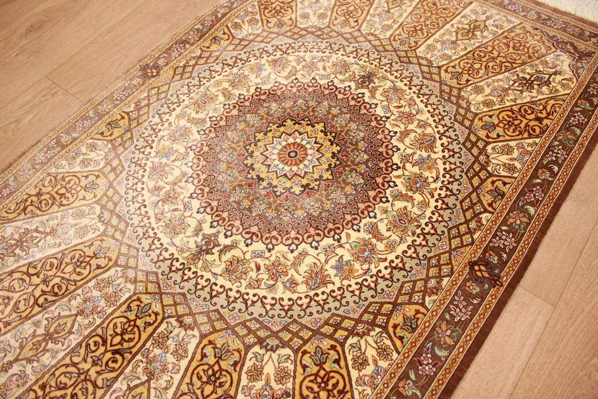 Perser Teppich Ghom Seidenteppich 129×85 cm Elfenbein Royal handgeknüpft