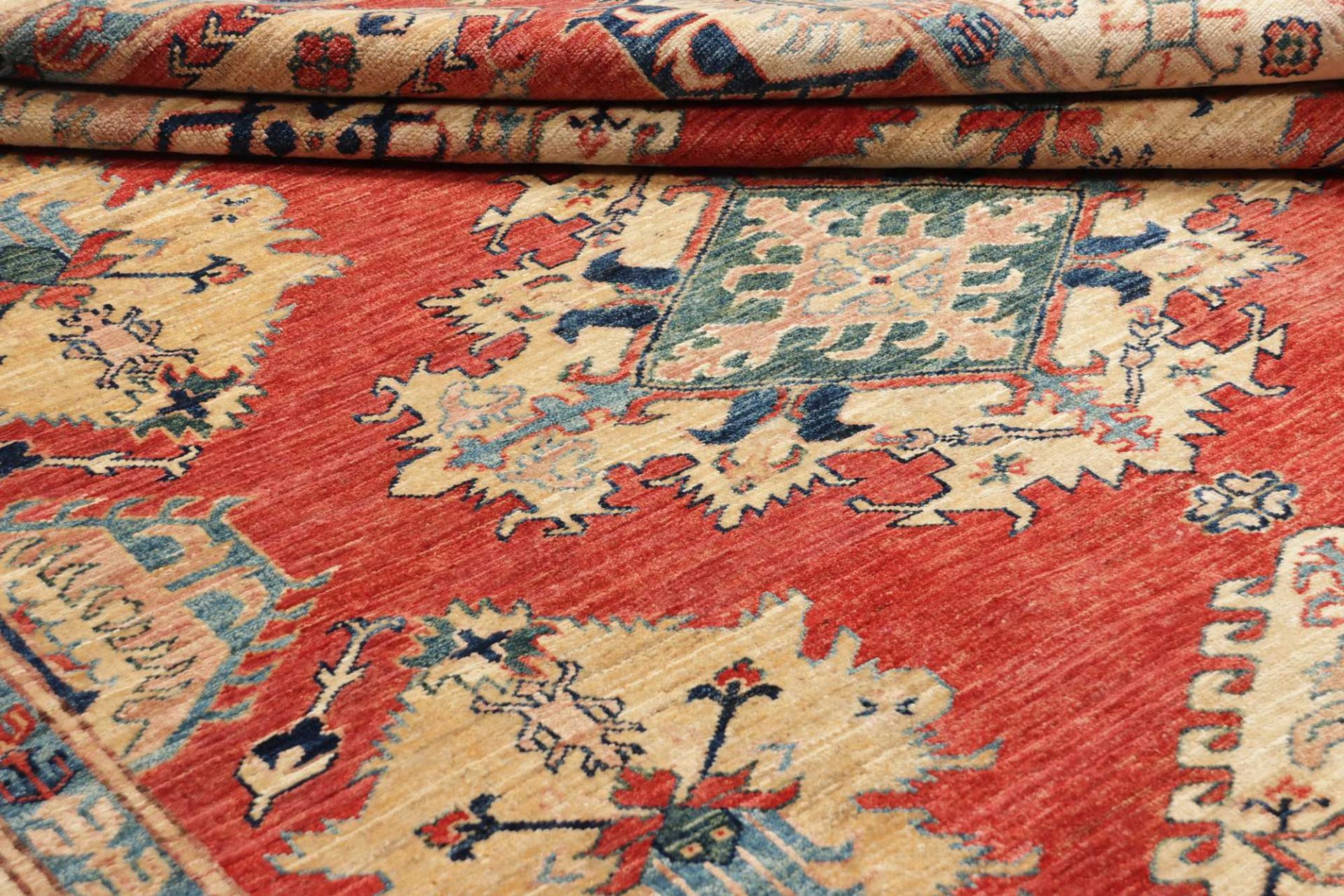 Kazak Orientteppich 174 × 239 cm aus Wolle, handgeknüpft