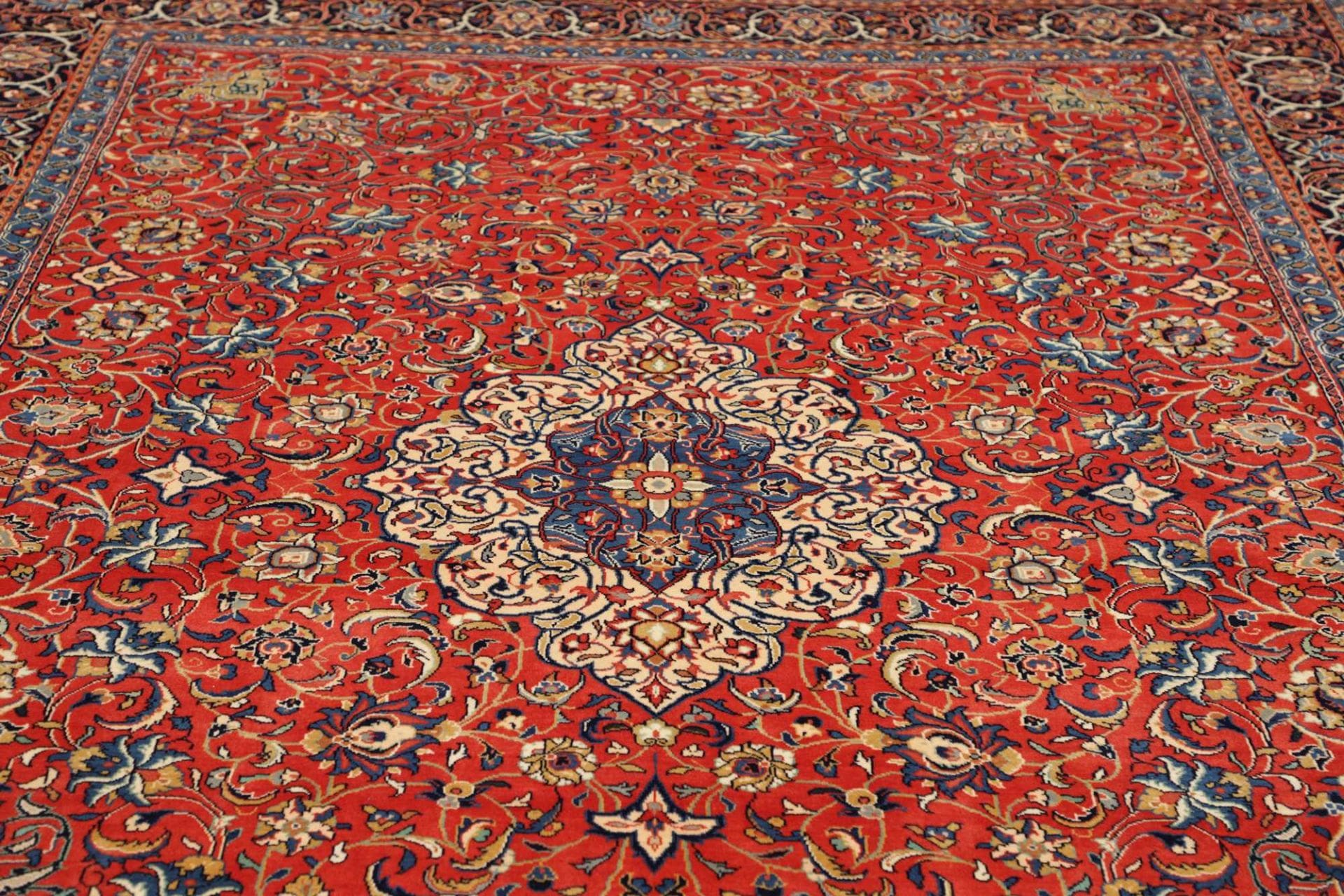 sarough-teppich-251-x-372-cm-handgeknupft-schurwolle-iran-7 Handgeknüpfter Sarough Farahan Perserteppich, 251 × 372 cm, Wolle
