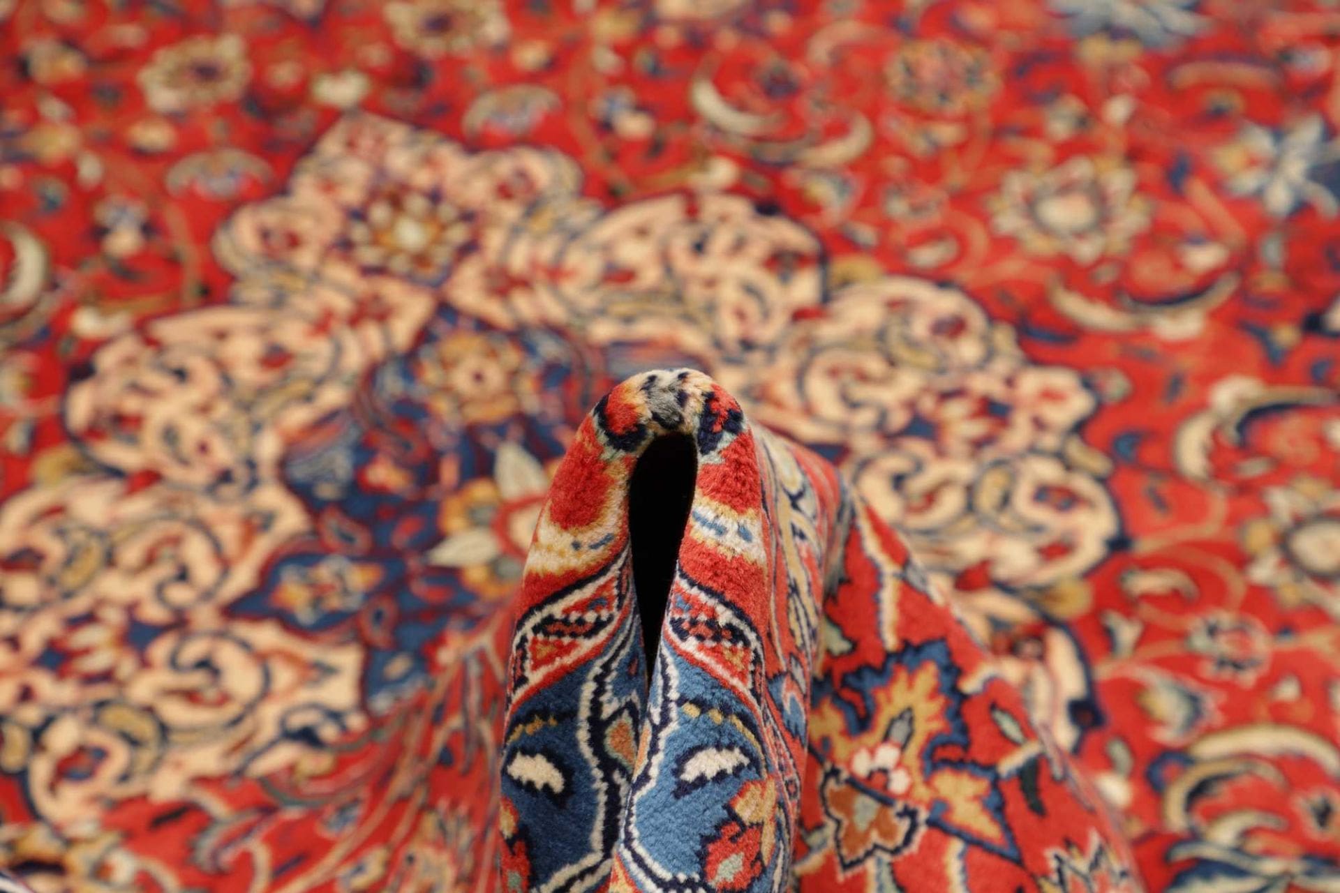sarough-teppich-251-x-372-cm-handgeknupft-schurwolle-iran-8 Handgeknüpfter Sarough Farahan Perserteppich, 251 × 372 cm, Wolle