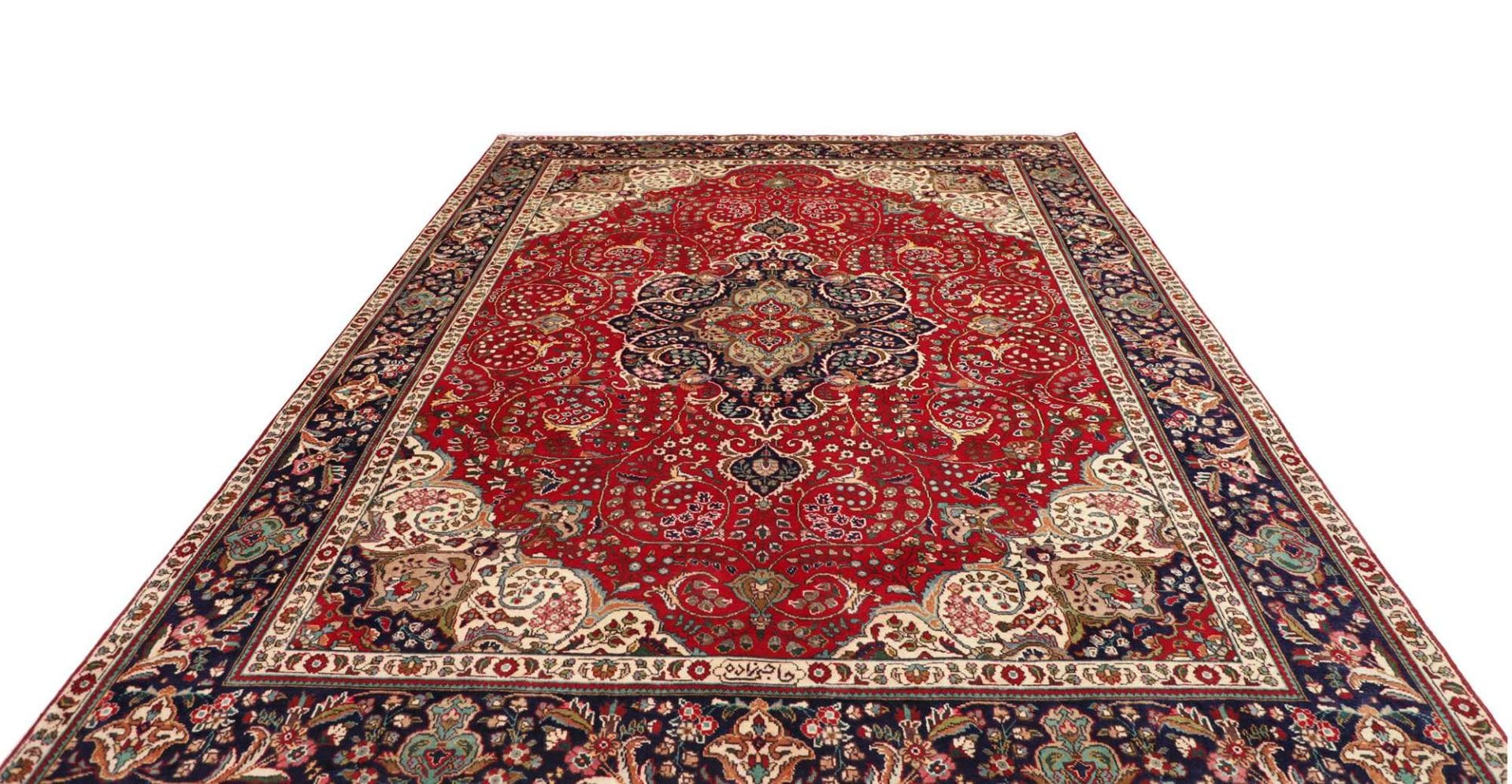 Handgeknüpfter Täbriz Perserteppich 261 × 344 cm