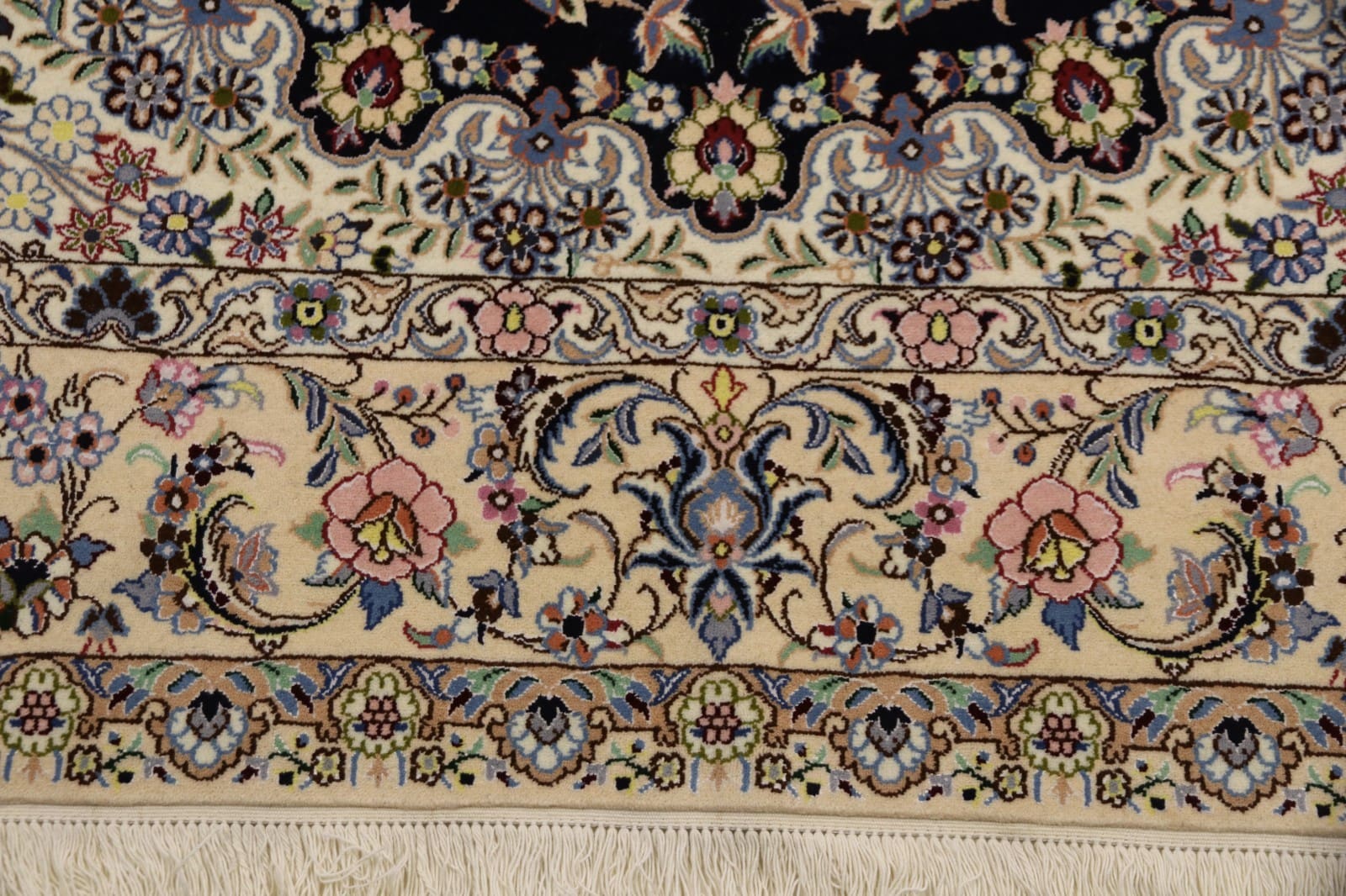 perserteppich-nain-302-x-206-cm-seide-handgeknupft-orientalisch-2 Handgeknüpfter Nain Perserteppich 300 × 205 cm