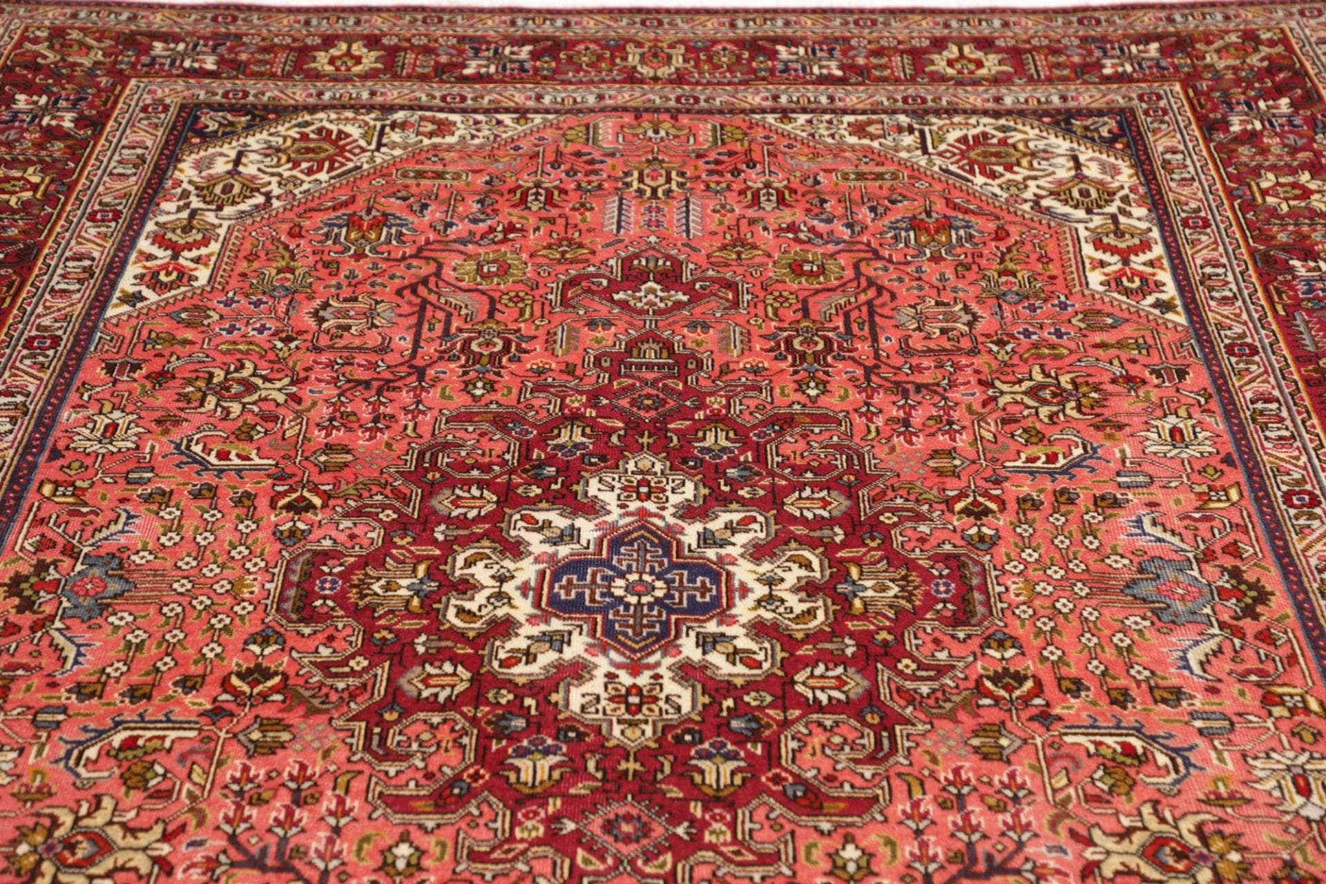 Täbriz Perserteppich aus Iran, 203 × 295 cm