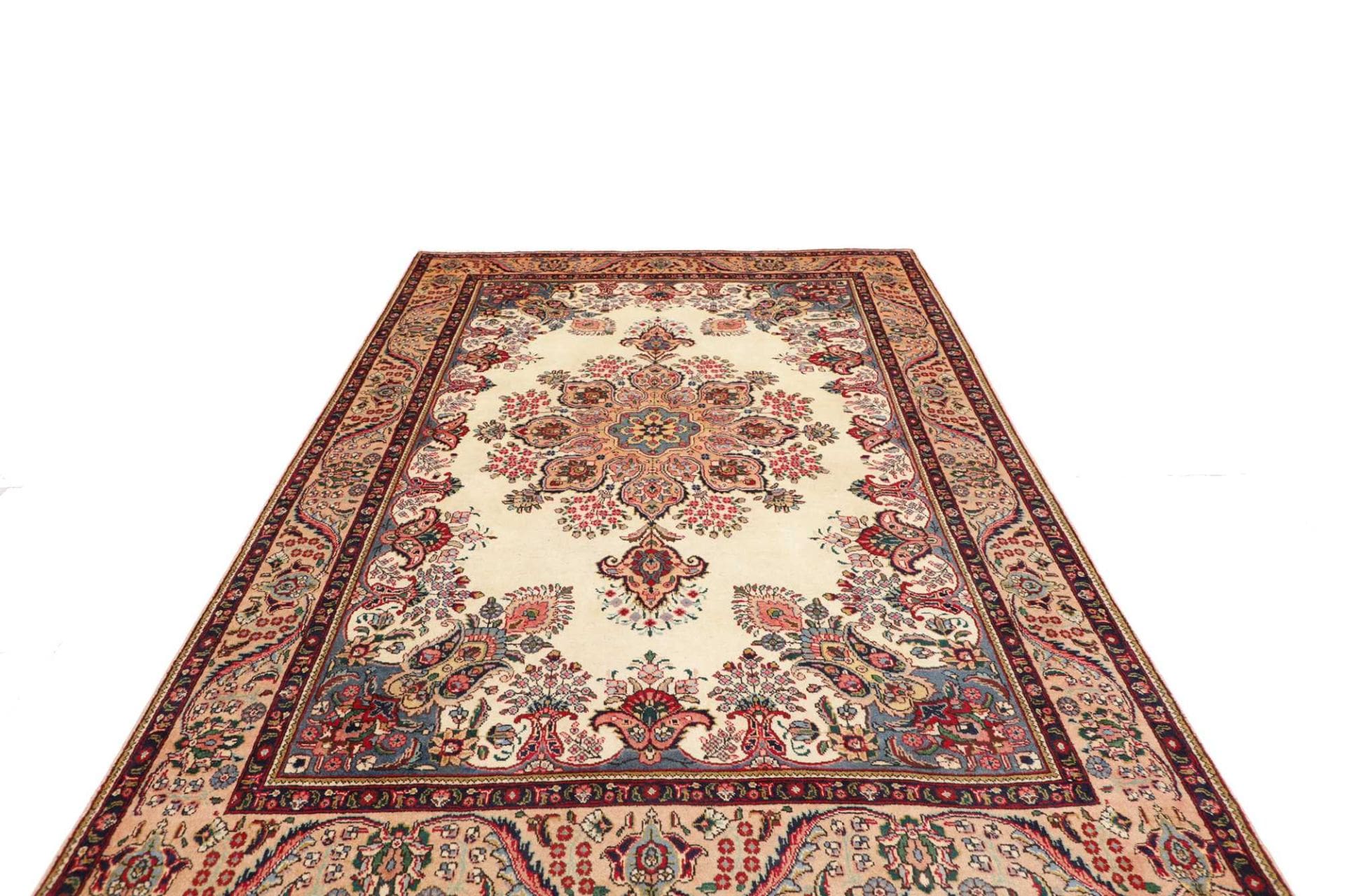 Täbriz Perserteppich 201 × 305 cm aus Wolle, handgeknüpft