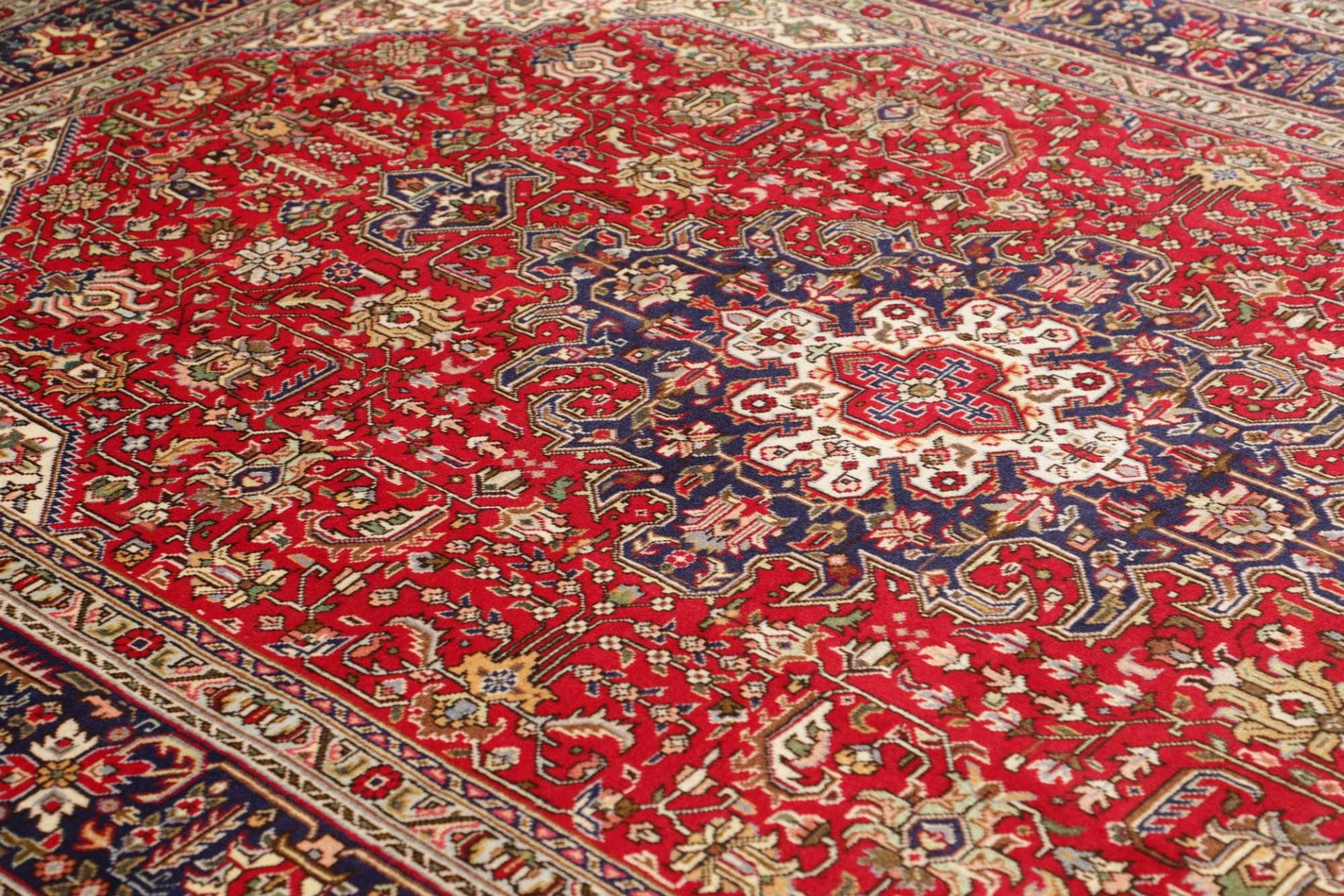 Täbriz Perserteppich 205 × 301 cm aus Wolle, handgeknüpft