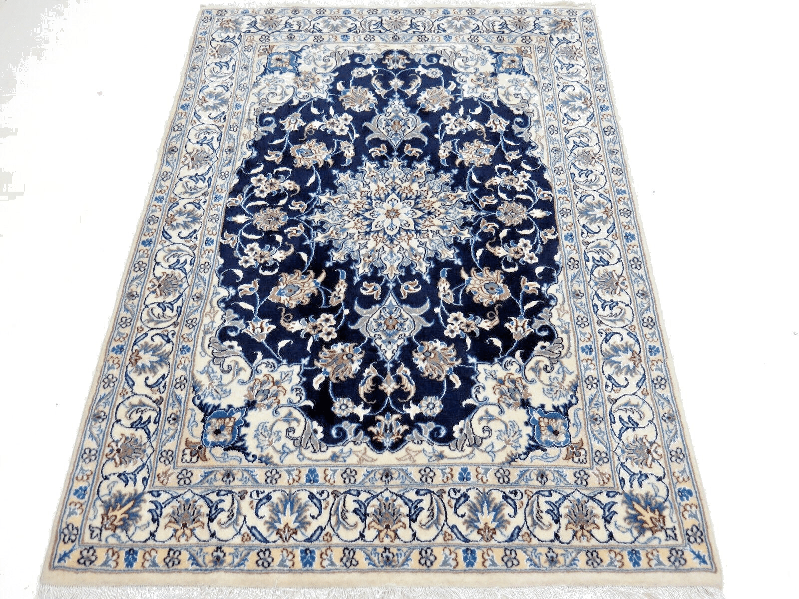 Nain Perserteppich 202 × 145 cm aus Wolle, handgeknüpft