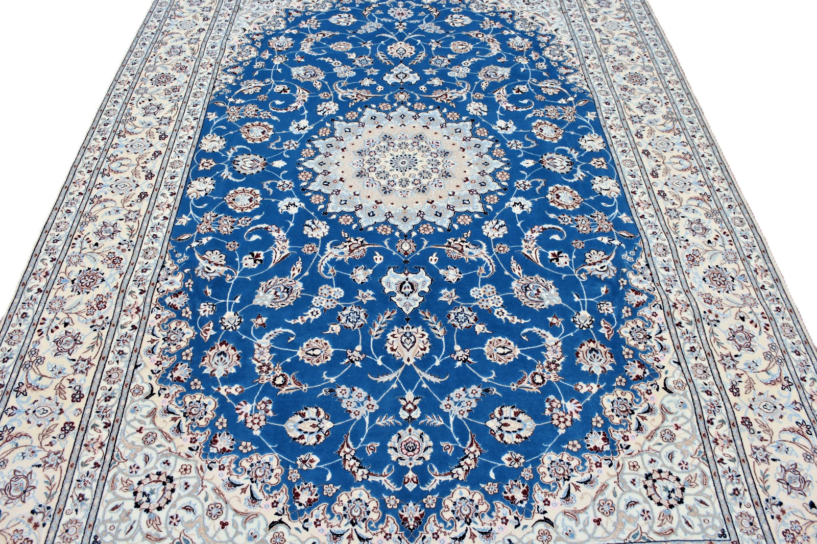 Nain Perserteppich aus Iran, 304 × 206 cm