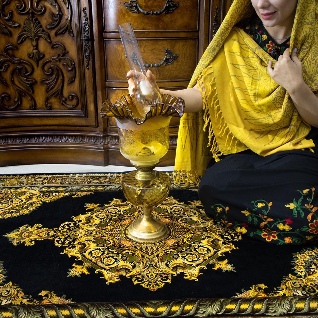 Erami Carpet — Qom silk rug