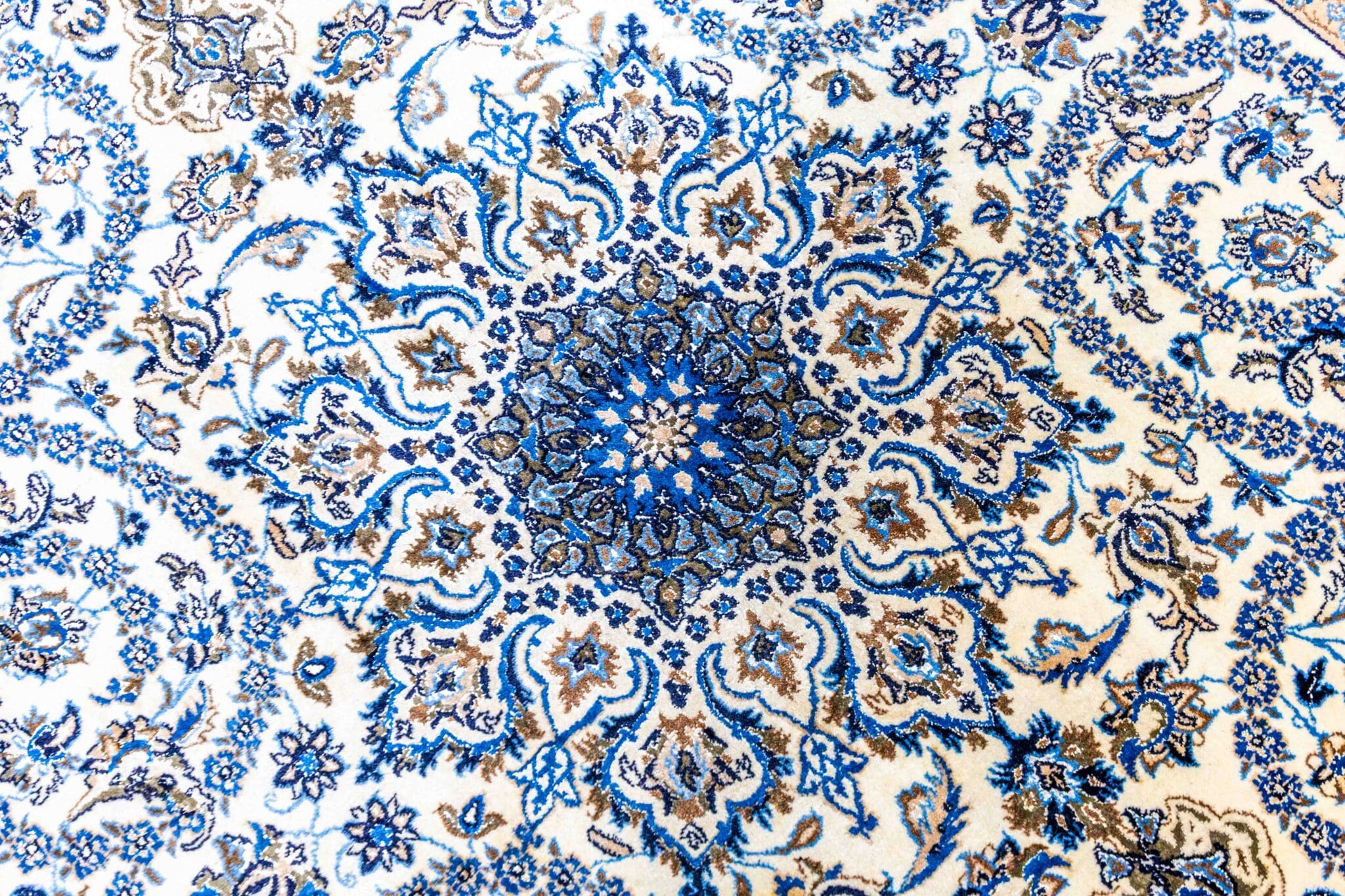 Handgeknüpfter Nain Perserteppich, 320 × 205 cm, Wolle