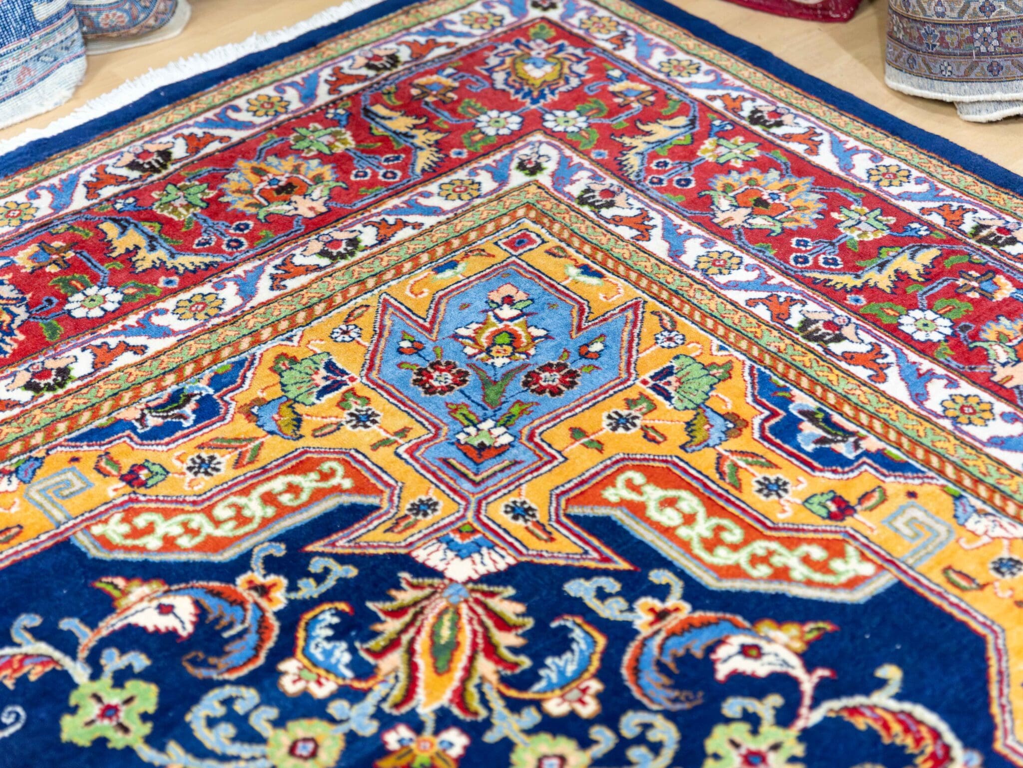 Sarough Farahan Perserteppich 334 × 290 cm aus Wolle, handgeknüpft