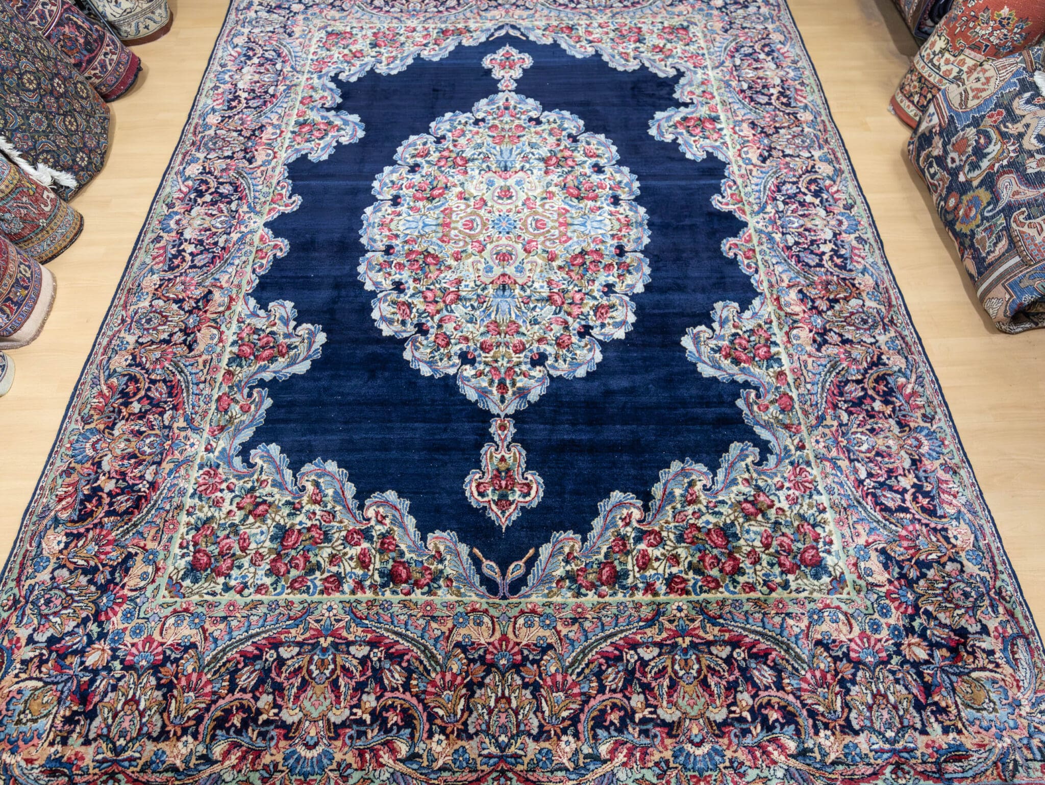 Handgeknüpfter Kerman Perserteppich, 342 × 212 cm, Wolle