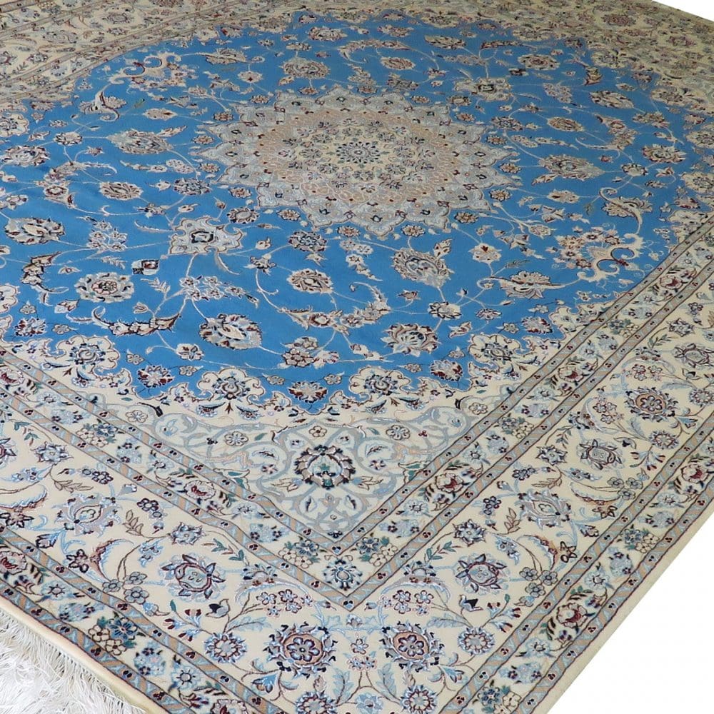 Handgeknüpfter Nain Perserteppich 280 × 205 cm