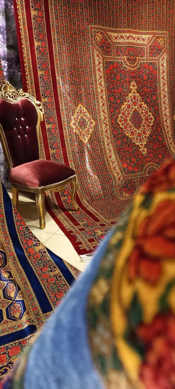 350×250 cm ORIGINAL Rahmani „Rose Blue Edition – Sonderfarbe“ | 8,75 m² | 70 Raj | 10.471.938 Knoten | Meisterwerk – Jahre lange Knüpfzeit | Seide auf Seide H1