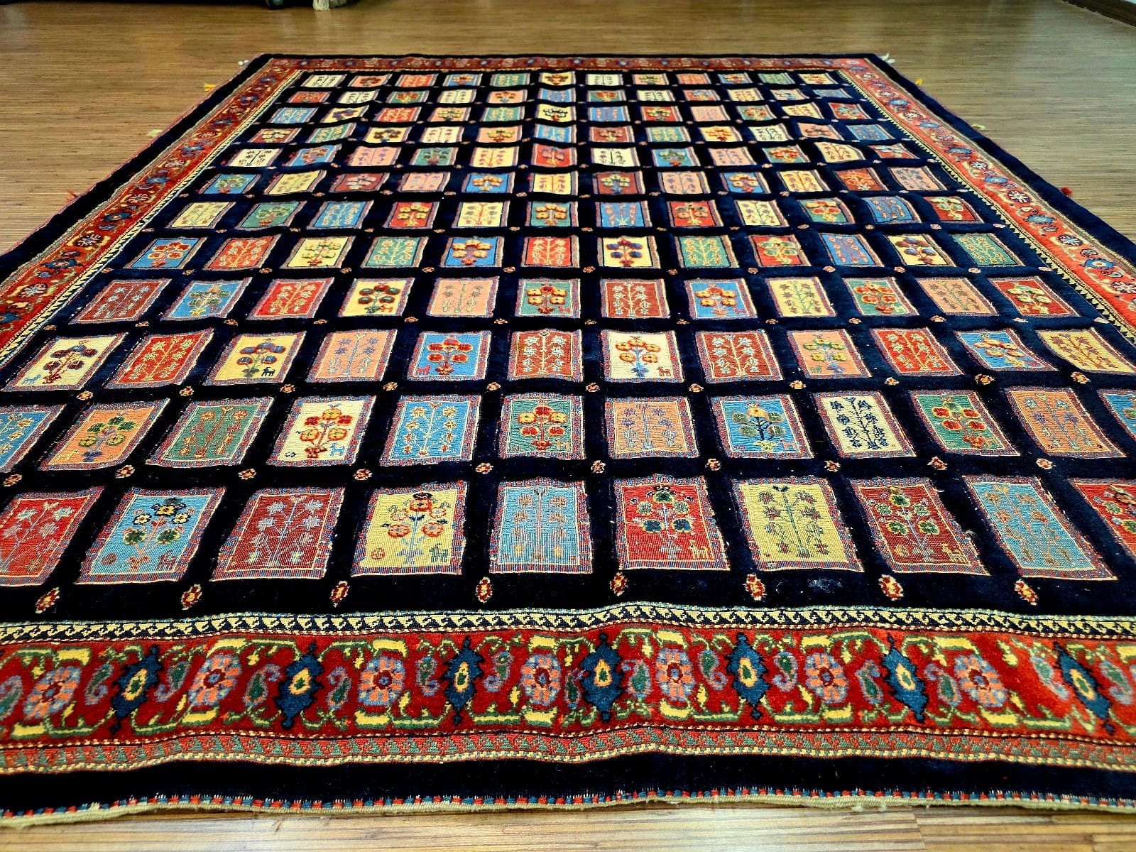Handgeknüpfter Loribaft Perserteppich, 222 × 182 cm, Wolle