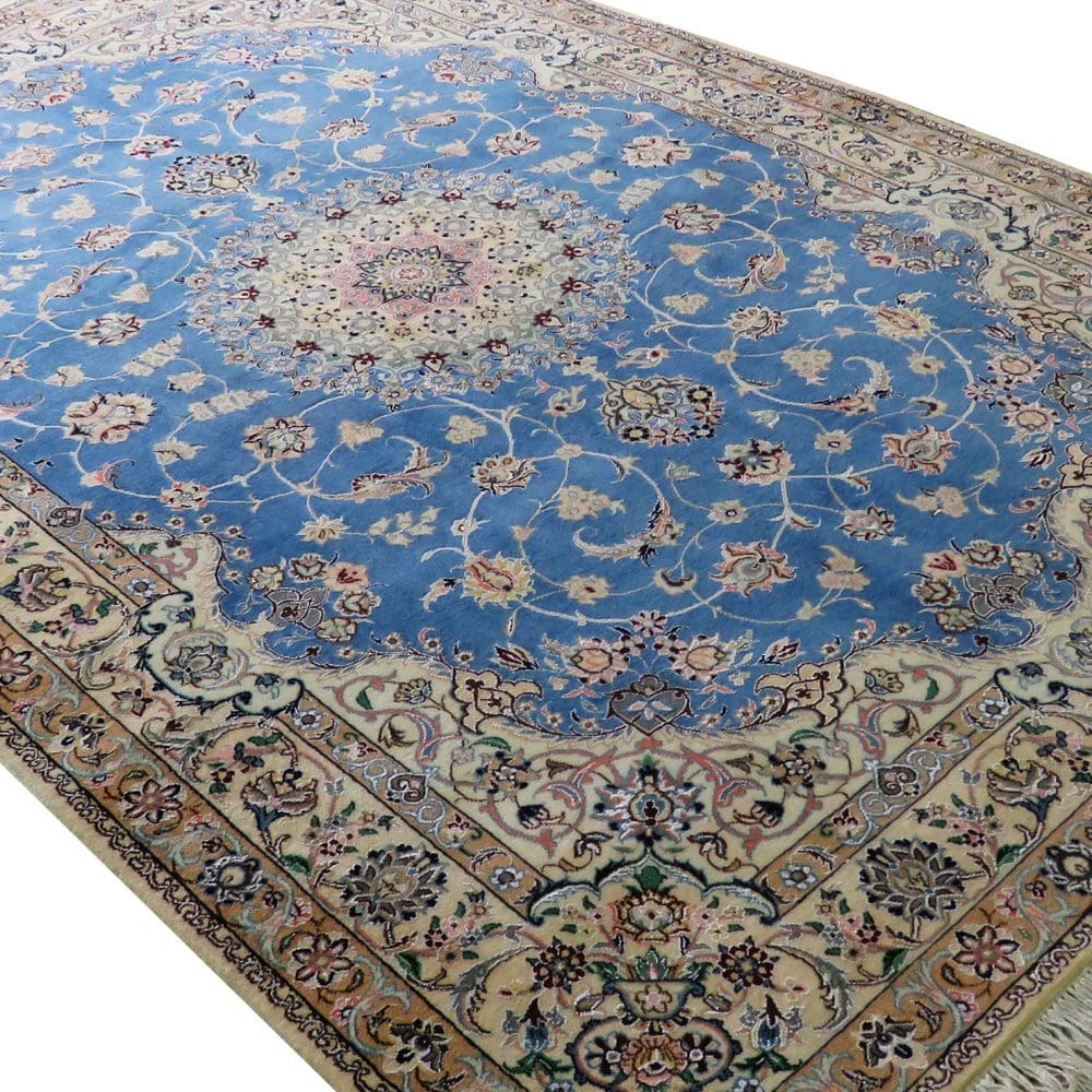 Handgeknüpfter Nain Perserteppich, 230 × 155 cm, Wolle & Seide