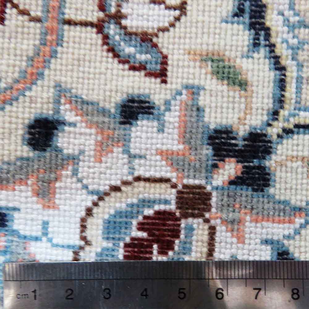 Handgeknüpfter Nain Perserteppich, 230 × 155 cm, Wolle & Seide