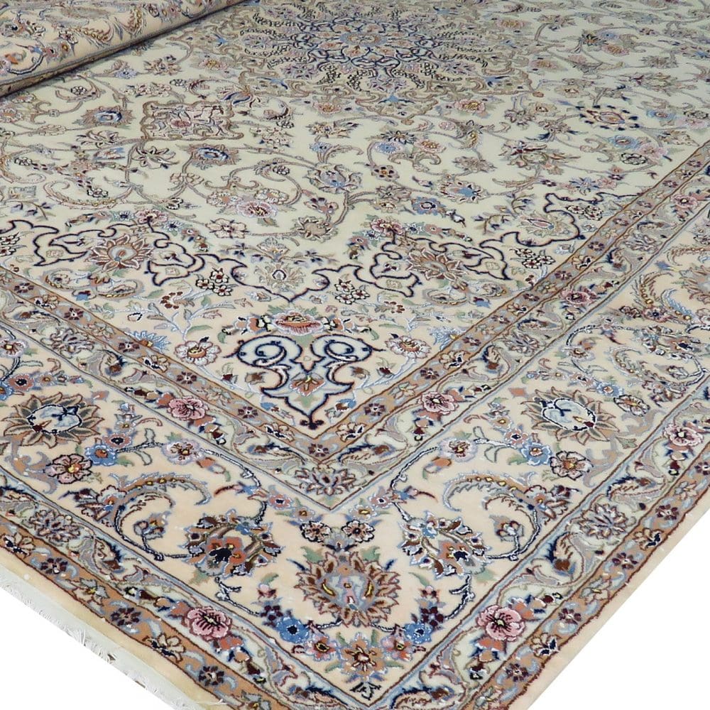 Handgeknüpfter Nain Perserteppich 350 × 258 cm