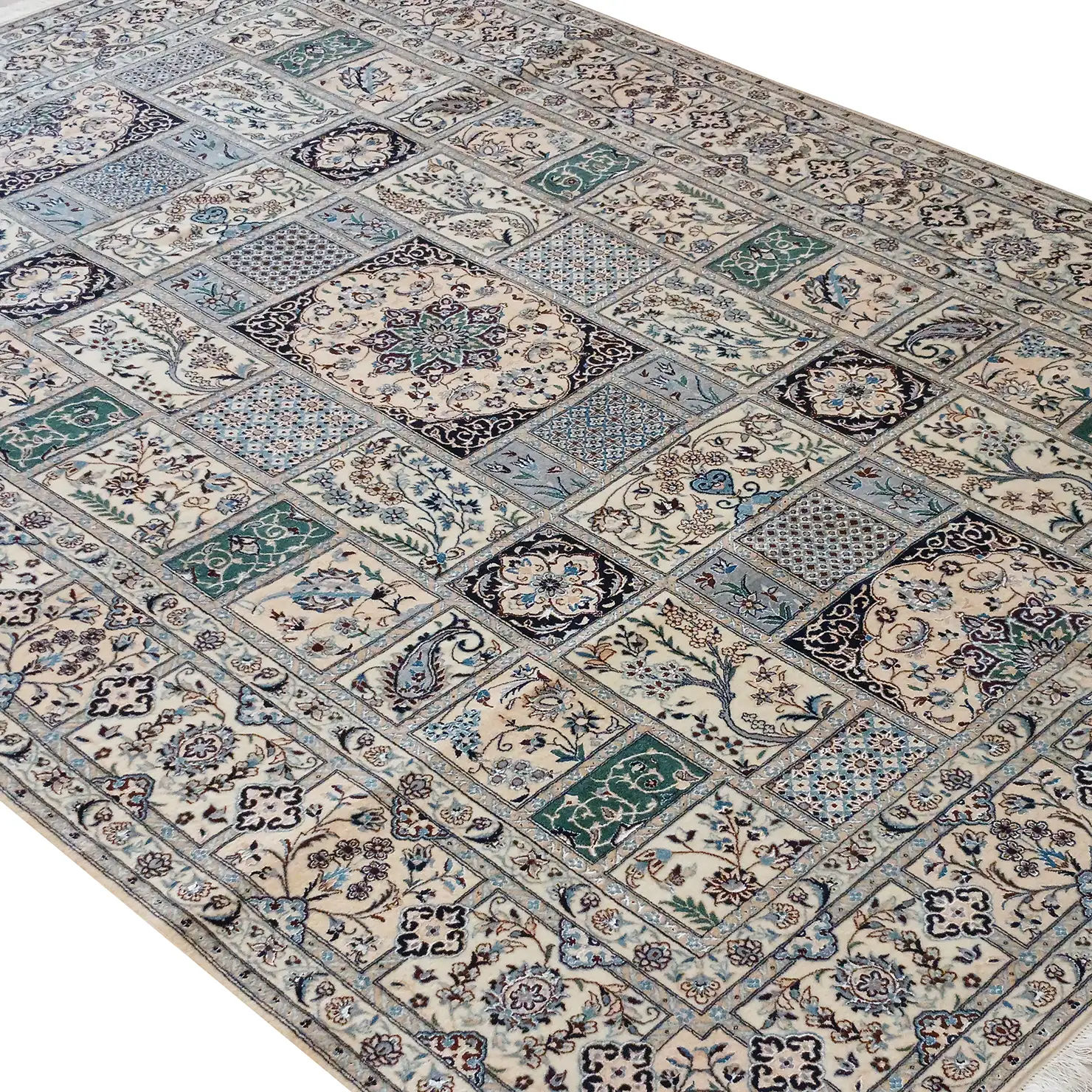 Handgeknüpfter Nain Perserteppich, 208 × 307 cm, Wolle & Seide