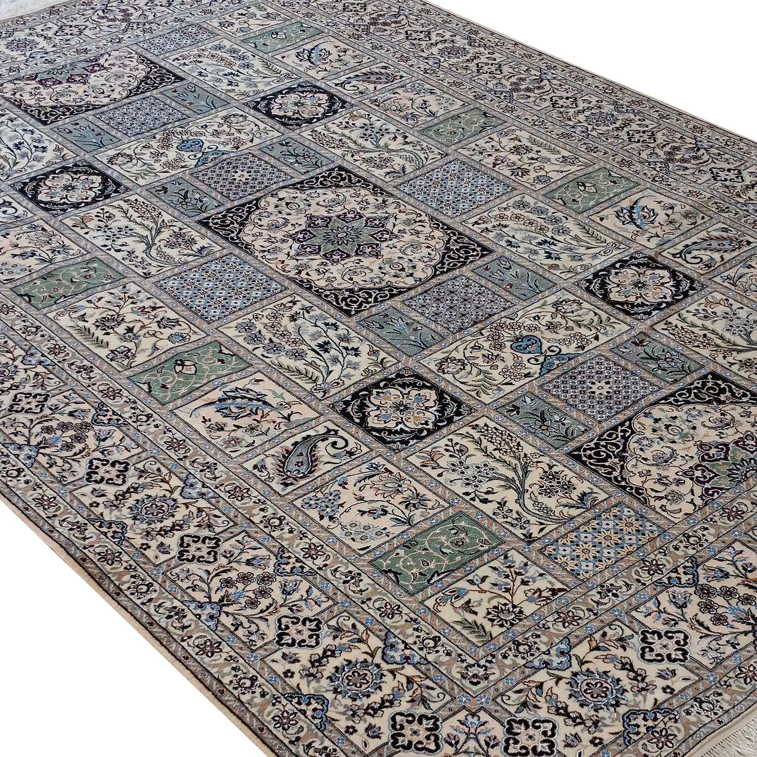 perserteppich-nain-6la-212-x-315-cm-schurwolle-seide-handgeknupft-1 Handgeknüpfter Nain Perserteppich 212 × 315 cm
